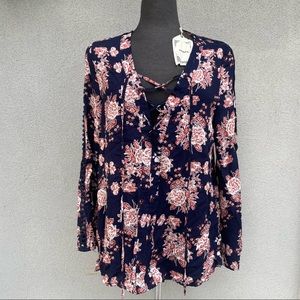 entro long sleeve blouse with laceup front